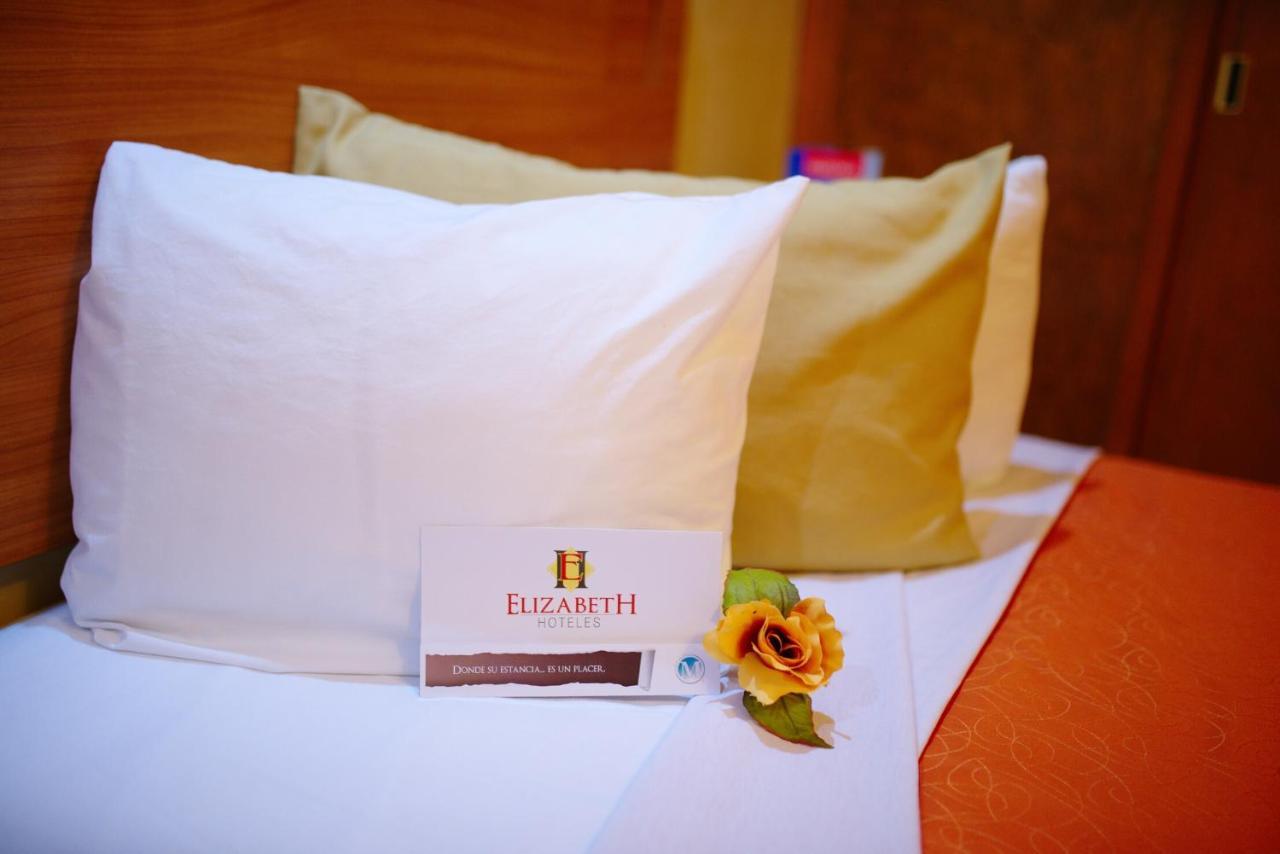 Hotel Elizabeth Central Агуаскалиентес Екстериор снимка